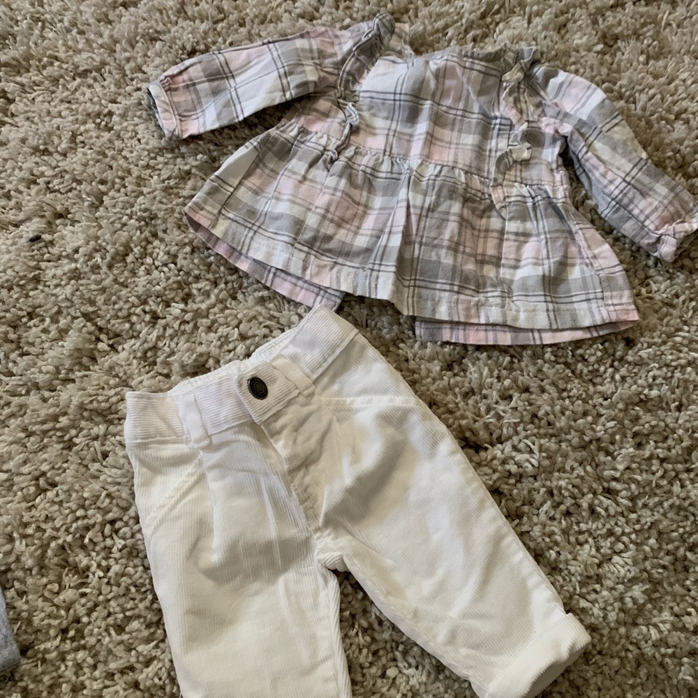 4 piece Newborn carters set